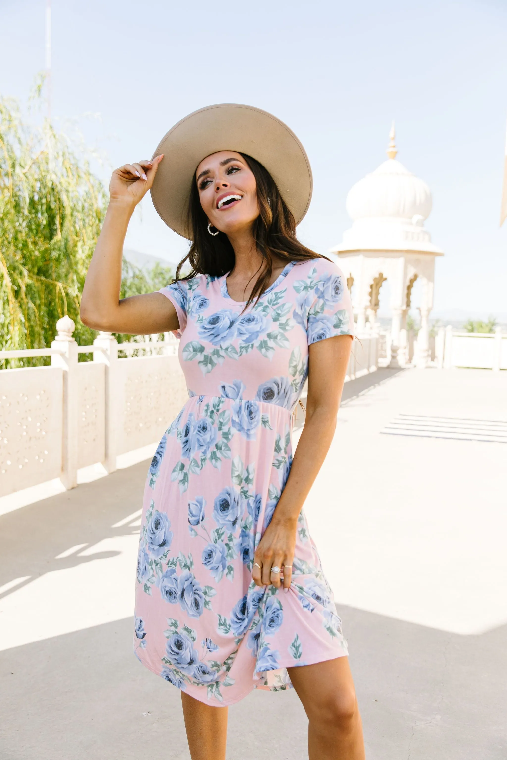 Feminine Floral Dress in Pink