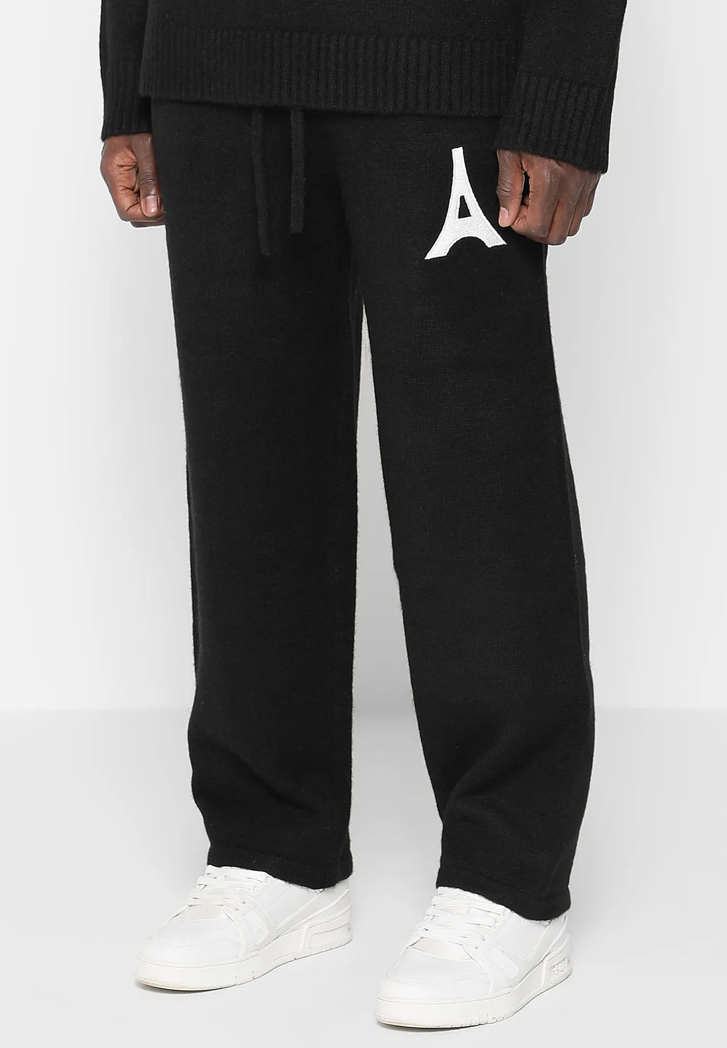 Knitted Relaxed fit Eiffel Joggers - Black