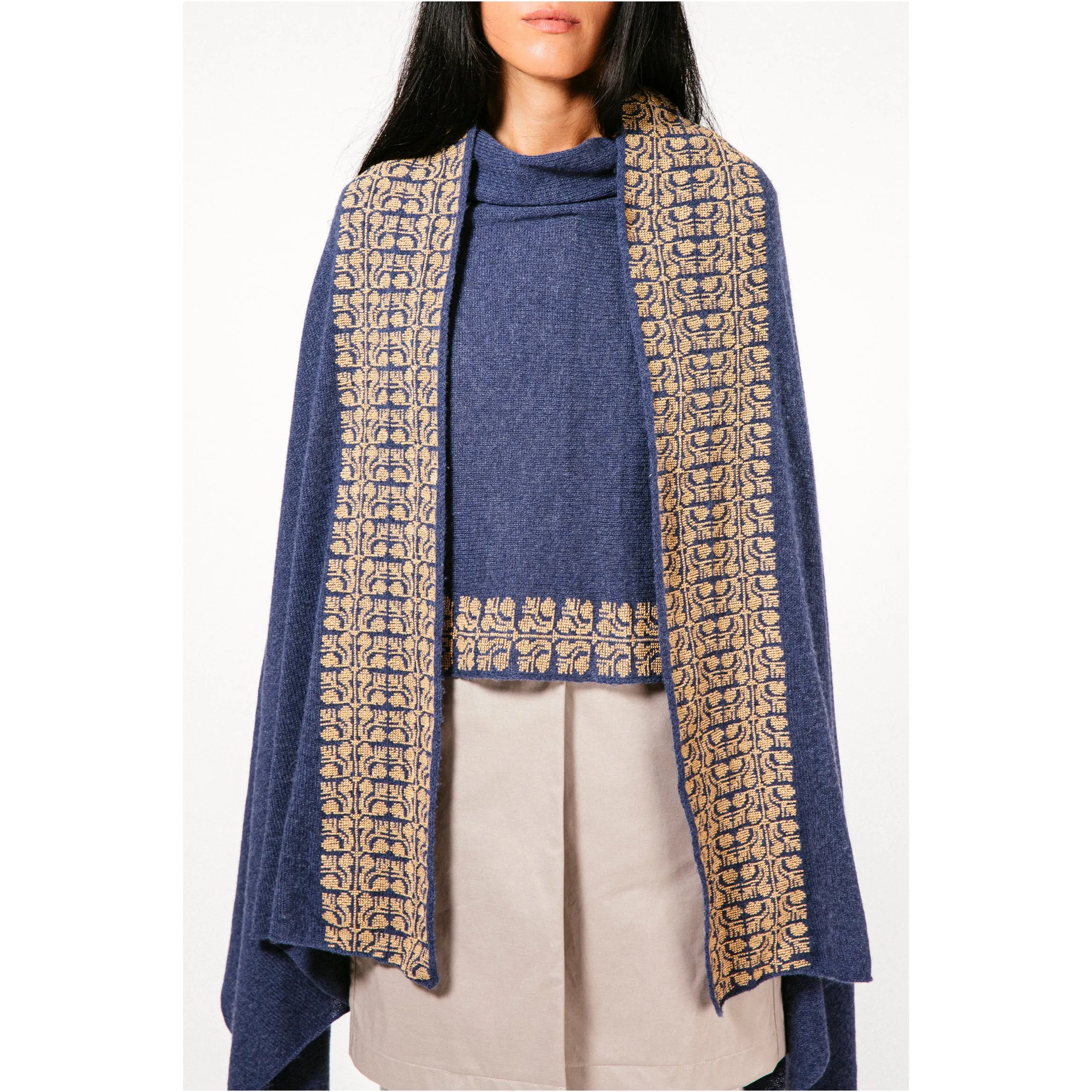 NOTTE BLUE CASHMERE SHAWL